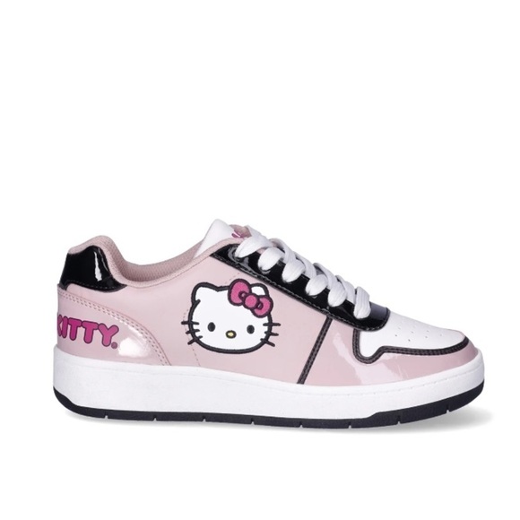 Hello Kitty Pink Low Top Sneakers NEW Sz 8 Shoes Women’s - Picture 3 of 5